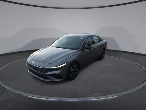 2025 Hyundai ELANTRA HEV SEL Sport