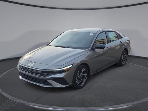 2025 Hyundai ELANTRA HEV SEL Sport