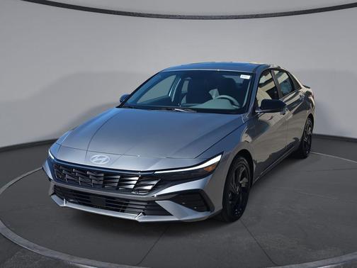 2026 Hyundai ELANTRA SEL