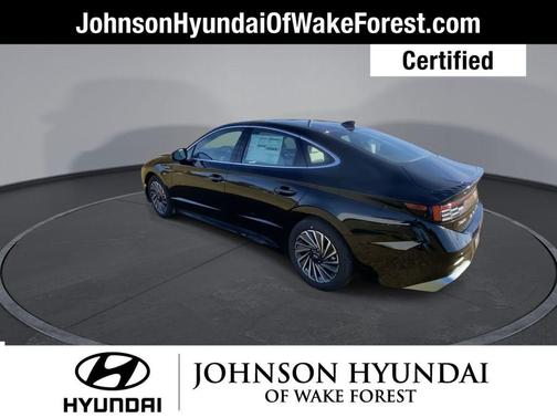 2025 Hyundai SONATA Hybrid SEL