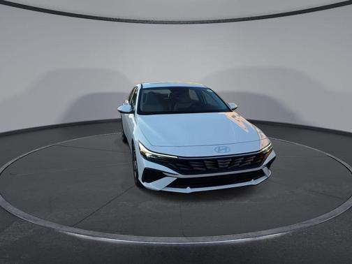 2025 Hyundai ELANTRA HEV Limited