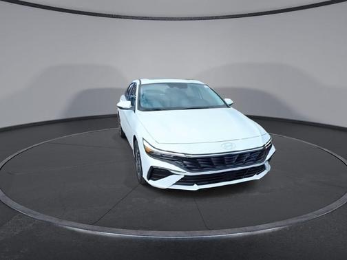 2025 Hyundai ELANTRA HEV Limited