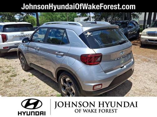 Shimmering Silver 2026 Hyundai VENUE SEL
