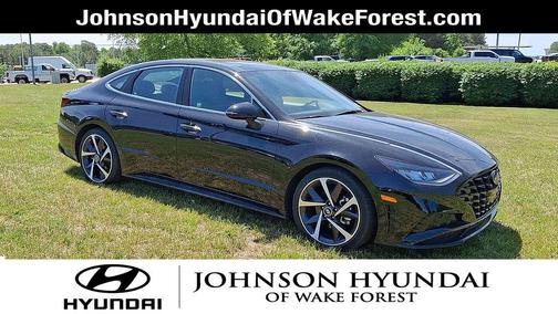 Onyx Black 2023 Hyundai SONATA SEL Plus