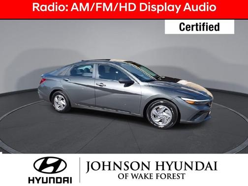 2025 Hyundai ELANTRA SE