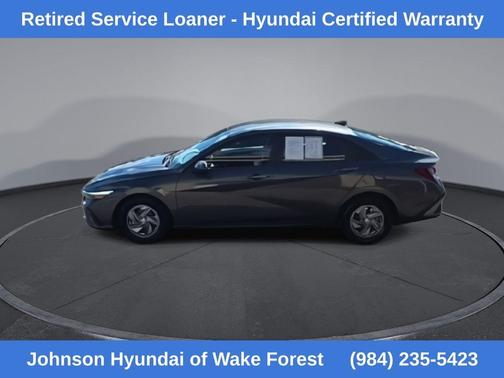 2025 Hyundai ELANTRA SE