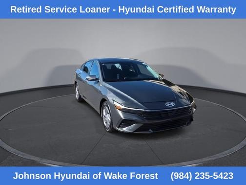 2025 Hyundai ELANTRA SE