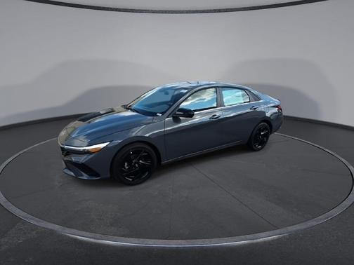 2026 Hyundai ELANTRA SEL