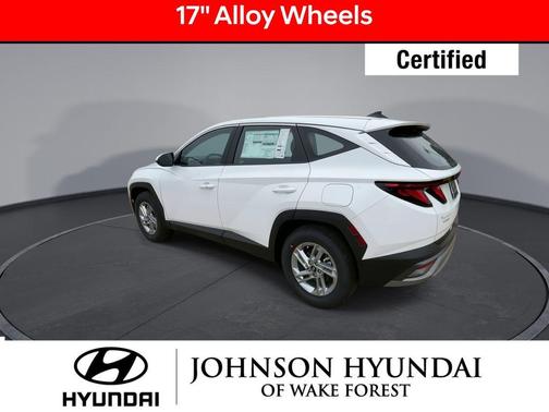 2025 Hyundai TUCSON SE