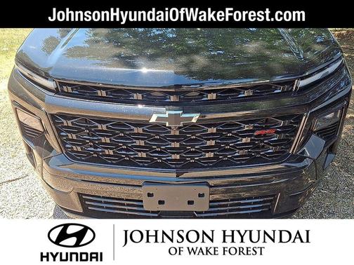Mosaic Black Metallic 2024 Chevrolet Traverse RS