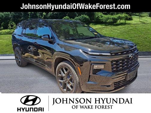 Mosaic Black Metallic 2024 Chevrolet Traverse RS