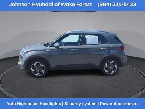 2022 Hyundai VENUE SEL
