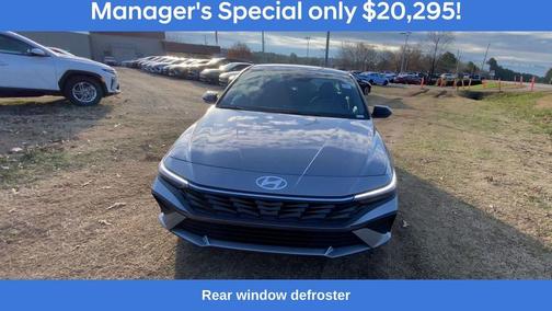 2025 Hyundai ELANTRA SEL Sport