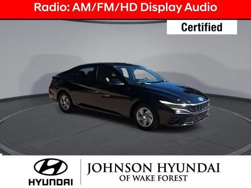 2025 Hyundai ELANTRA SE