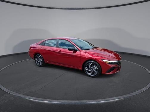 2025 Hyundai ELANTRA HEV SEL Sport