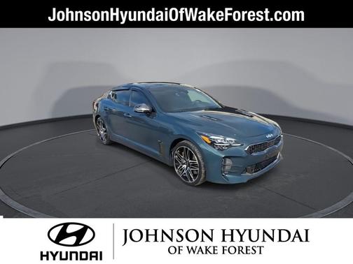 2022 Kia Stinger GT1