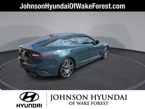 2022 Kia Stinger GT1