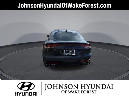 2022 Kia Stinger GT1