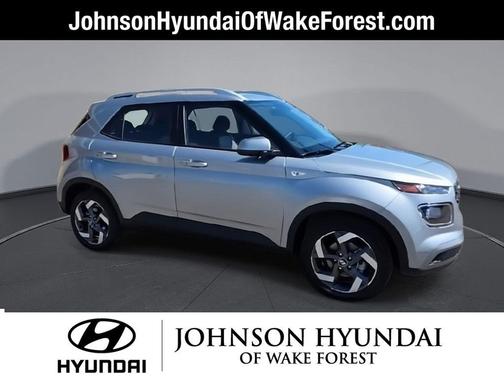Shimmering Silver 2026 Hyundai VENUE SEL