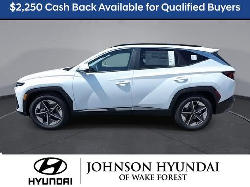 White Pearl 2026 Hyundai TUCSON SEL