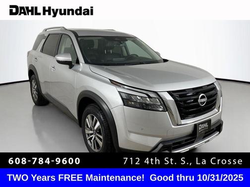2025 Nissan Pathfinder SL 4WD