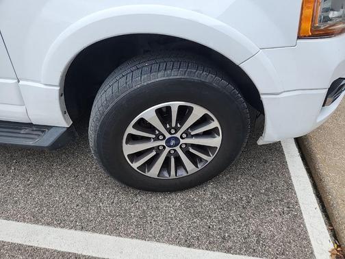2017 Ford Expedition EL XLT