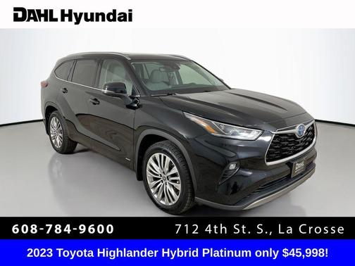 2023 Toyota Highlander Hybrid Platinum