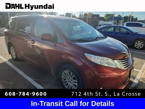 2017 Toyota Sienna XLE