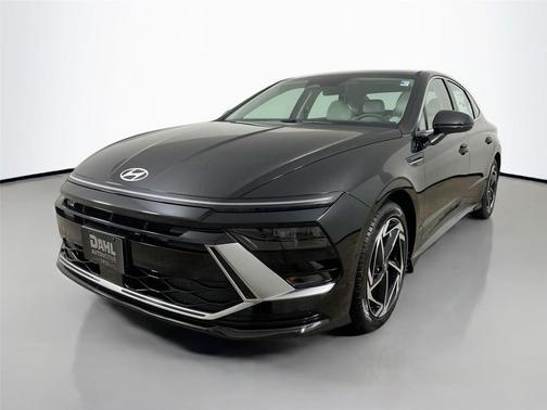 2026 Hyundai SONATA SEL