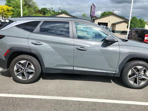 Hampton Gray 2026 Hyundai TUCSON SEL