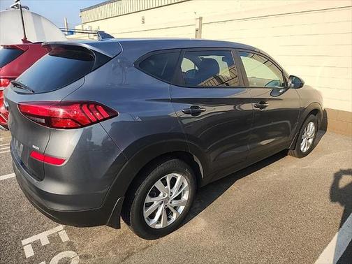 2019 Hyundai TUCSON SE