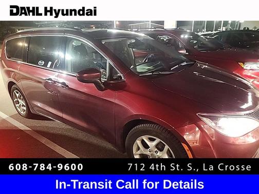 2017 Chrysler Pacifica Touring