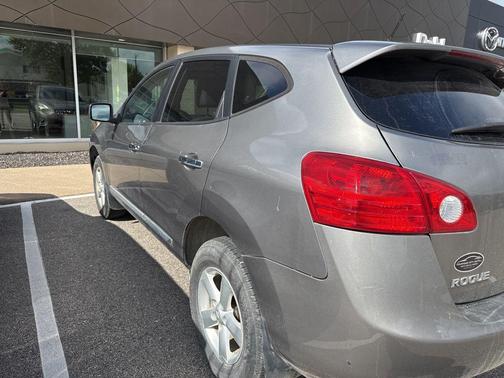 2013 Nissan Rogue S