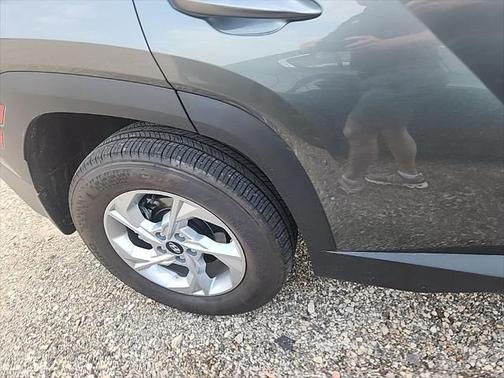 2023 Hyundai TUCSON SE