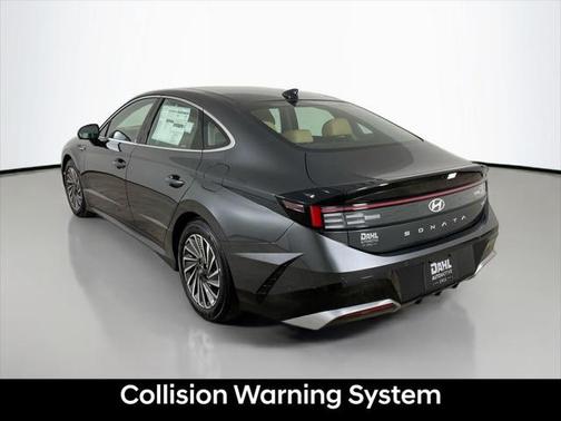 2025 Hyundai SONATA Hybrid Limited