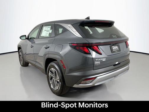 2026 Hyundai TUCSON Hybrid Blue SE