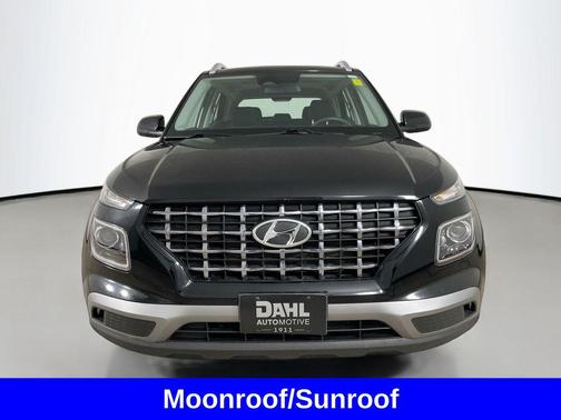 2023 Hyundai VENUE SEL