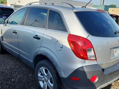 Silver Ice Metallic 2014 Chevrolet Captiva Sport 2LS