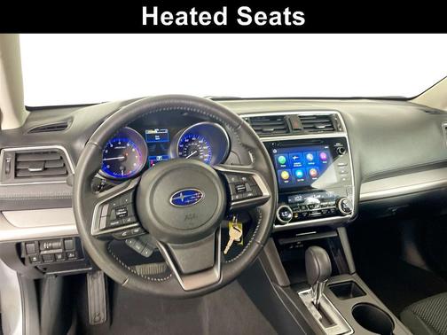 Ice Silver Metallic 2019 Subaru Outback 2.5i Premium