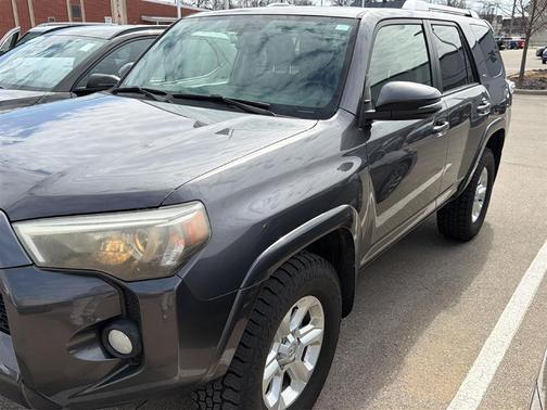 Magnetic Gray Metallic 2015 Toyota 4Runner SR5