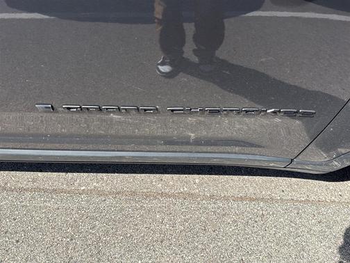 Baltic Gray Metallic Clearcoat 2024 Jeep Grand Cherokee Altitude