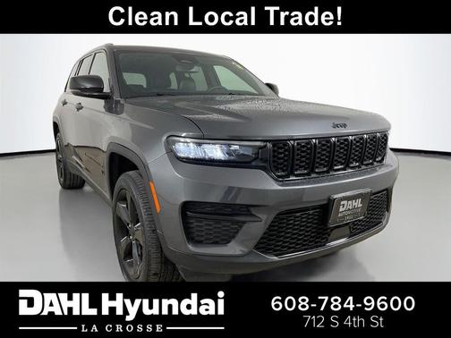 Baltic Gray Metallic Clearcoat 2024 Jeep Grand Cherokee Altitude