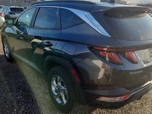 Dark Gray Metallic 2024 Hyundai TUCSON SEL