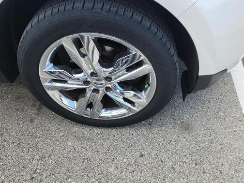 White Platinum Metallic Tri-Coat 2012 Ford Edge Limited
