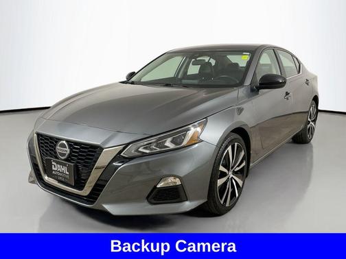 2022 Nissan Altima SR Intelligent AWD