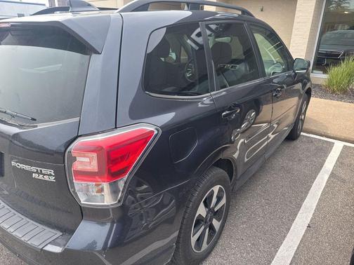 2017 Subaru Forester 2.5i Limited