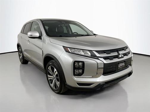 Alloy Silver Metallic 2024 Mitsubishi Outlander Sport SE