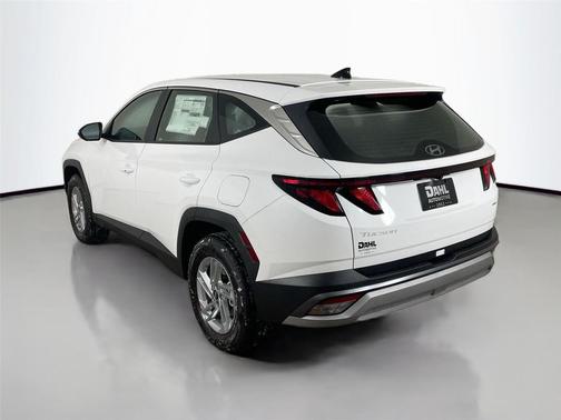 Serenity White Pearl 2026 Hyundai TUCSON SE