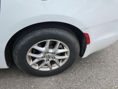 Bright White Clearcoat 2025 Chrysler Pacifica L