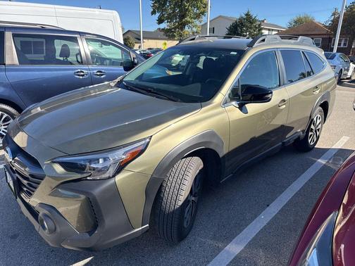 2025 Subaru Outback Premium
